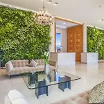 Eden Apartment *