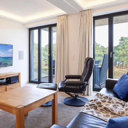 Eden Apartment *